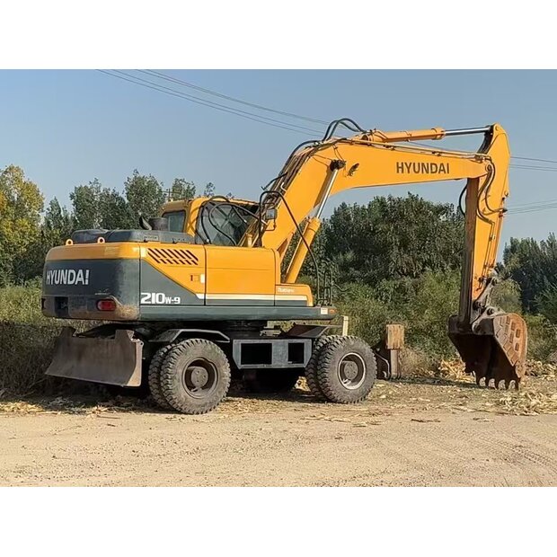 2023 Hyundai R210W-9-44210120