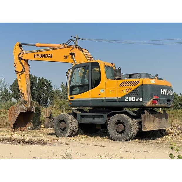 2023 Hyundai R210W-9-44210123