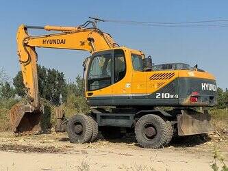 2023-hyundai-r210w-9-1393141-44210123