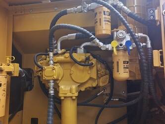 2023-caterpillar-324d-1393144-44210327