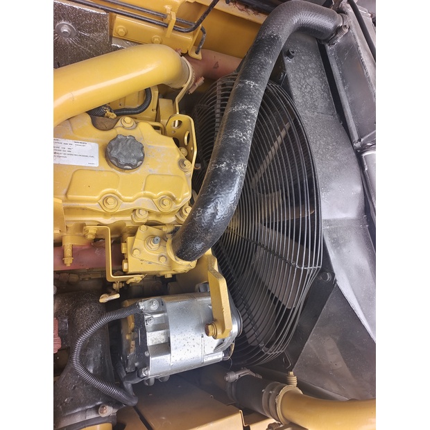 2023 Caterpillar 324D-44210330