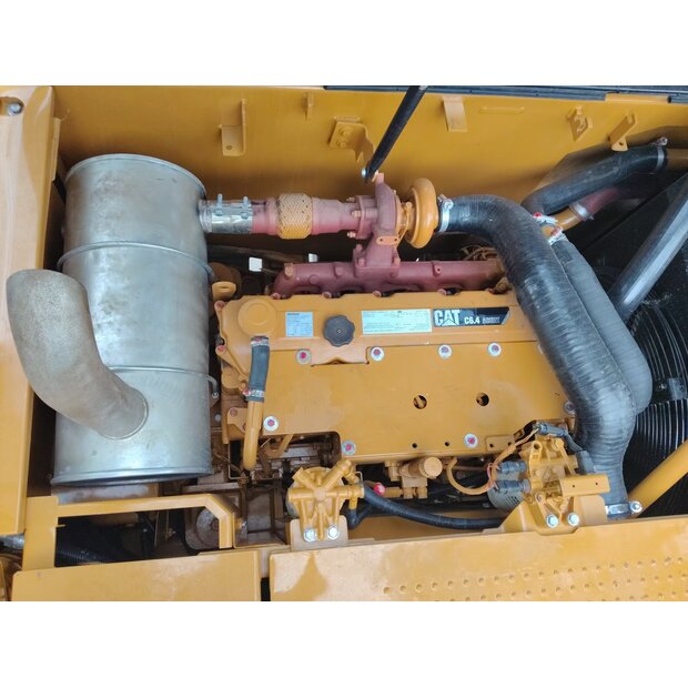 2023 كاتربيلر 324DL-44210346