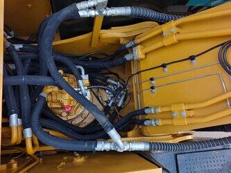 2023-caterpillar-324dl-1393145-44210351