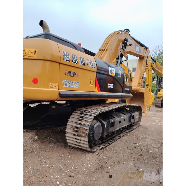 2023 كاتربيلر 330D-44210359