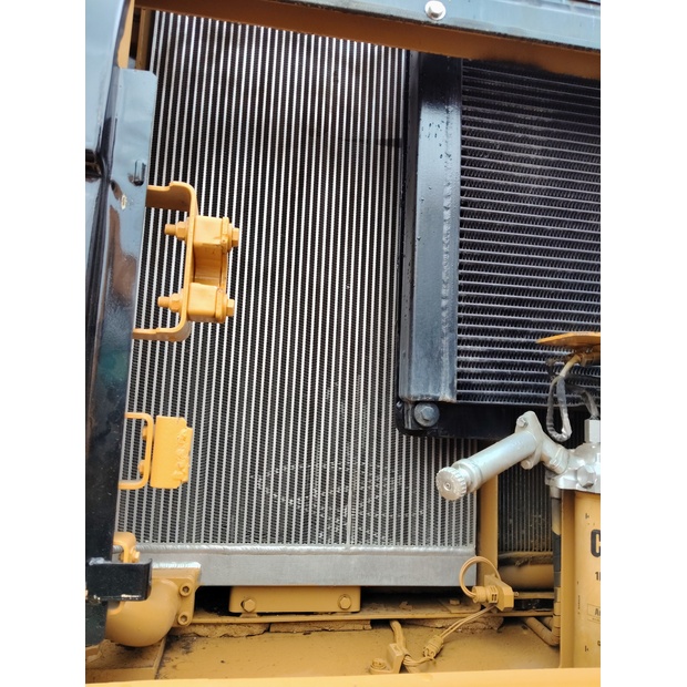 2023 كاتربيلر 330D-44210367