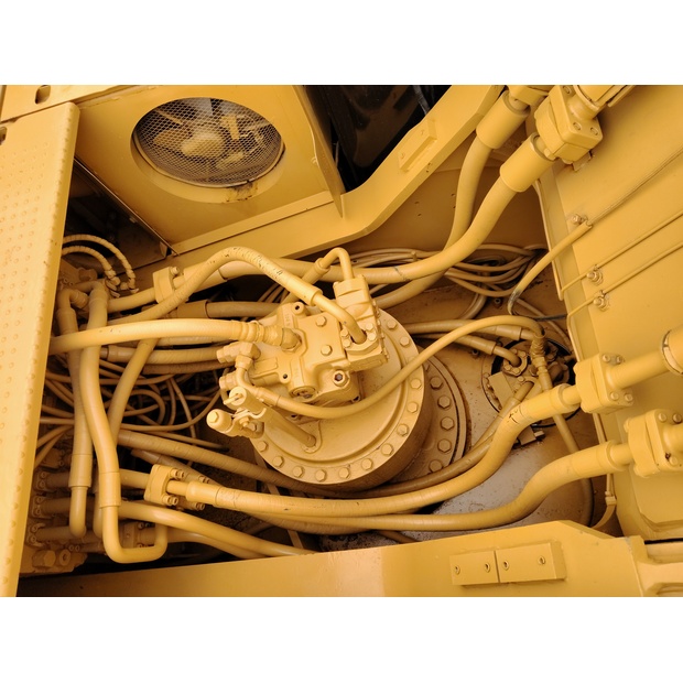 2023 كاتربيلر 330D-44210369