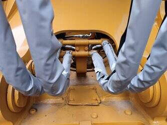 2023-caterpillar-330gc-1393148-44210382