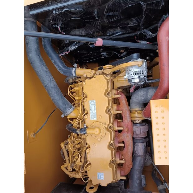 2023 Caterpillar 330GC-44210387