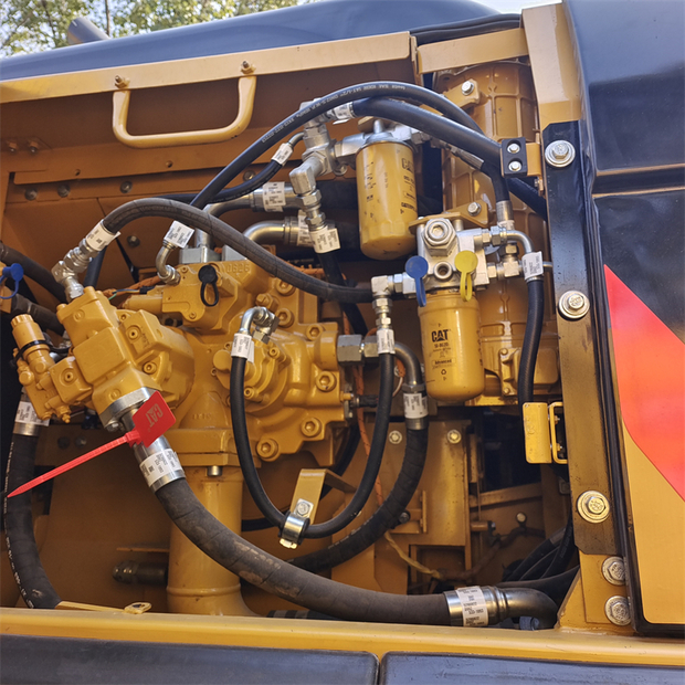 2023 Caterpillar 336D-44210391