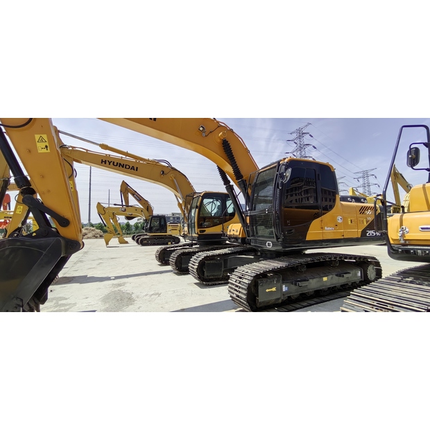 2024 هيونداي 215LC-9T-44210603