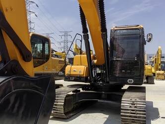 2024-hyundai-215lc-9t-44210608