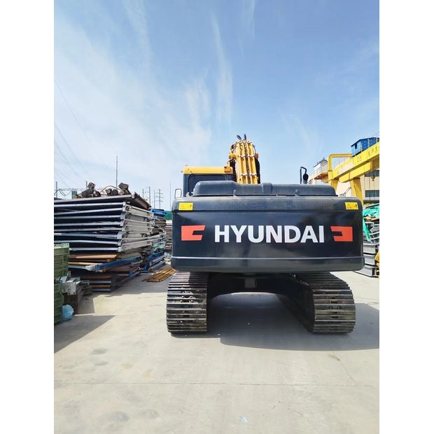 2024 هيونداي 220LC-9S-44210781