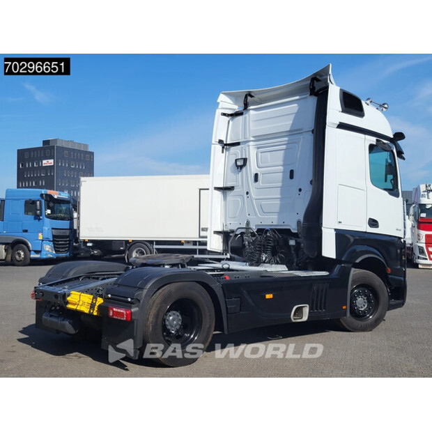 2021 Mercedes-Benz Actros 1848-44211211