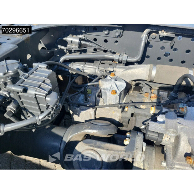 2021 Mercedes-Benz Actros 1848-44211219