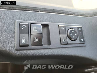 2021-mercedes-benz-actros-1848-1321141-44211227