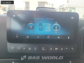 2021-mercedes-benz-actros-1848-1321141-44211233