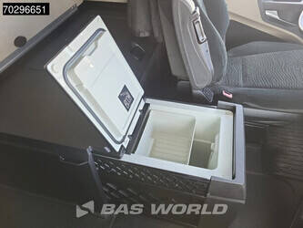 2021-mercedes-benz-actros-1848-1321141-44211240