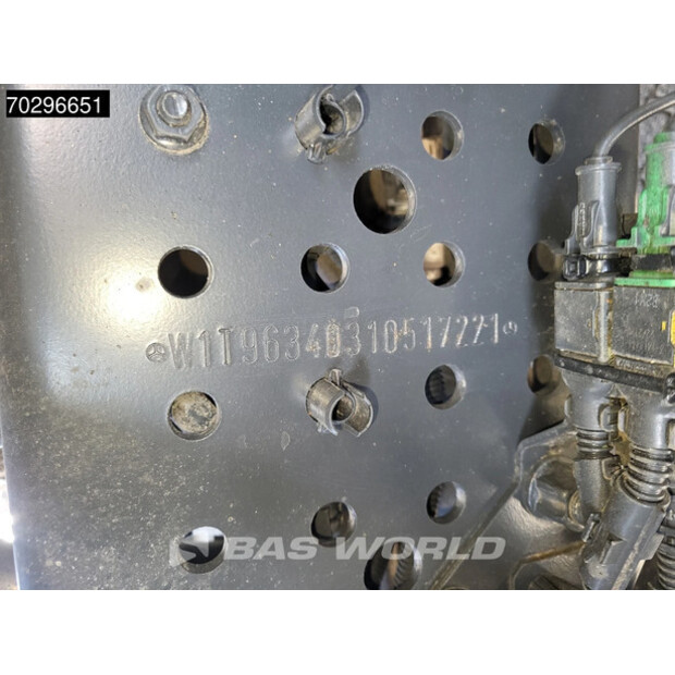 2021 Mercedes-Benz Actros 1848-44211245