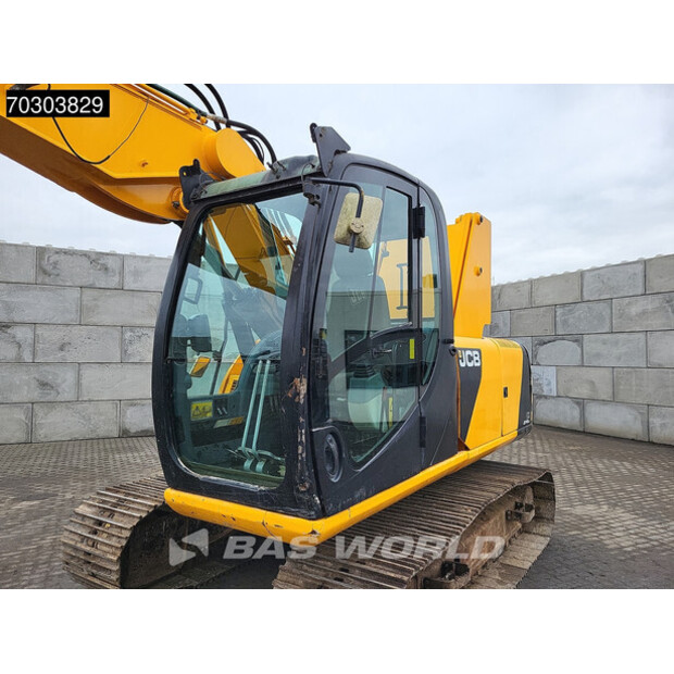 2010 JCB JS145LC-44211468