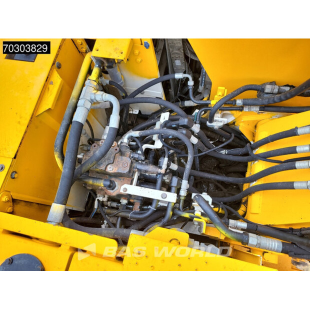 2010 JCB JS145LC-44211481