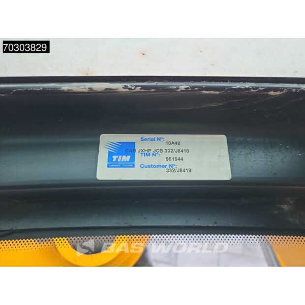 2010 JCB JS145LC-44211493