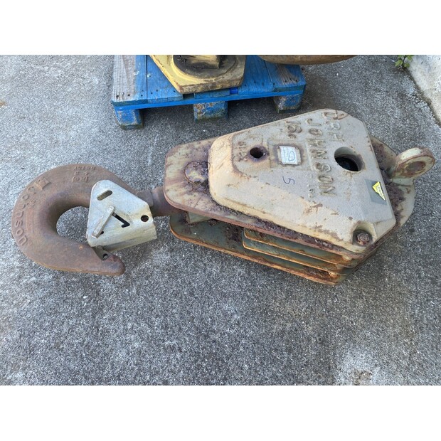 1992 GROVE RT990-44211639