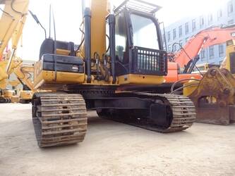 2020-caterpillar-320d-1393176-44211705