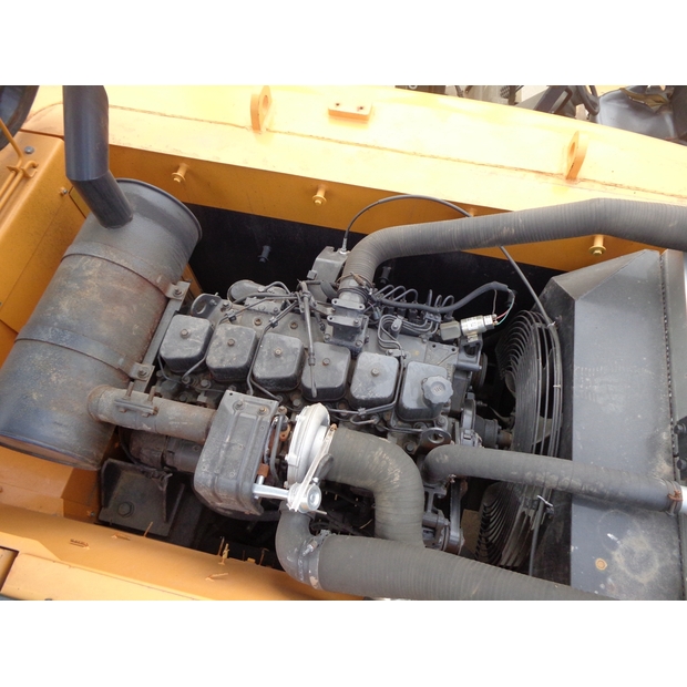 2020 Hyundai R220LC-9S-44211756