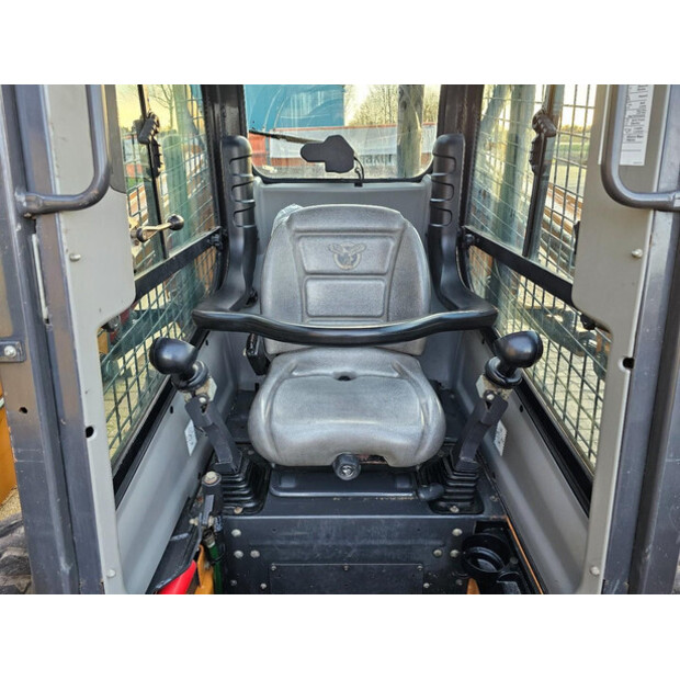 2017 CASE SR160-44211975