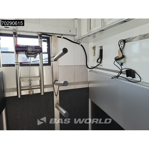 2015 فولفو FH 420-44212191