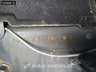 2015-volvo-fh-420-1299601-44212231