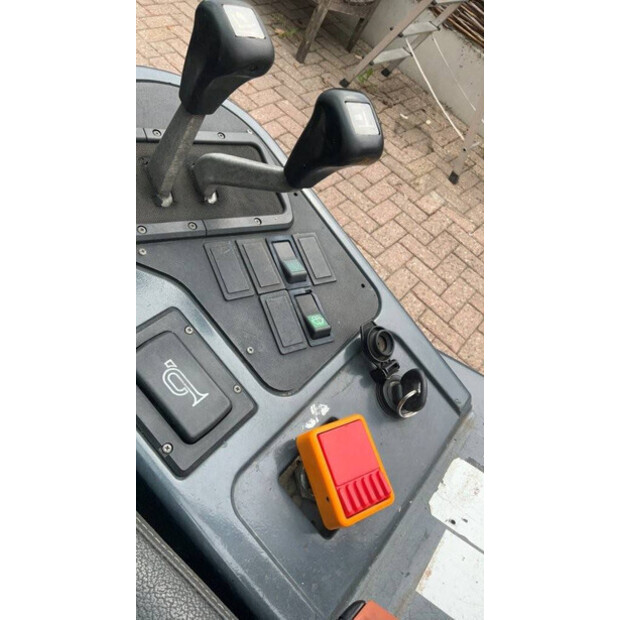 2011 جنجهينريتش TFG30S-44212241