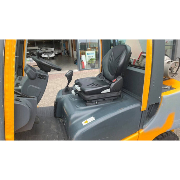 2005 Jungheinrich TFG 430-44212255