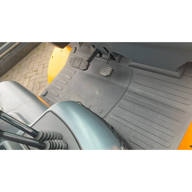 2005 Jungheinrich TFG 430-44212258