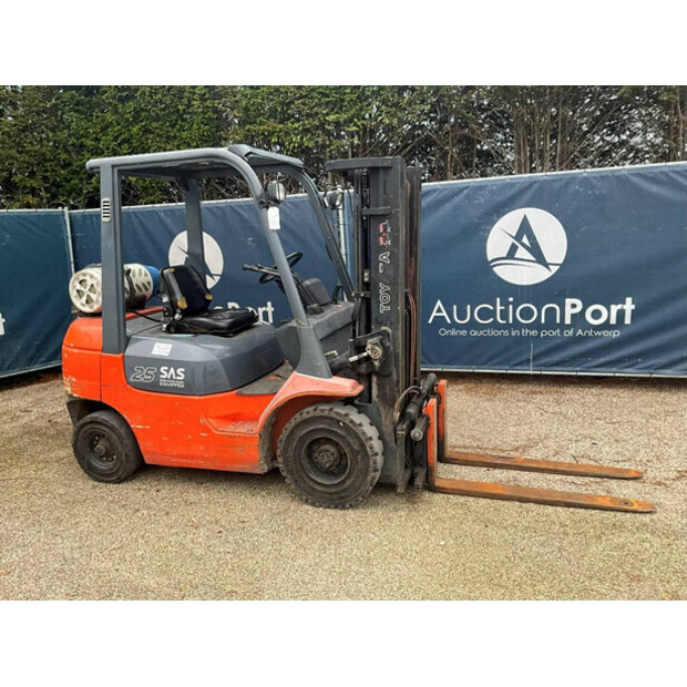 2001 Toyota 42-7FGF25-44212271