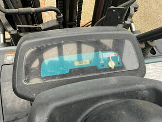 2001-toyota-42-7fgf25-1393188-44212282