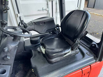 2014-linde-e16c-02-1393190-44212311