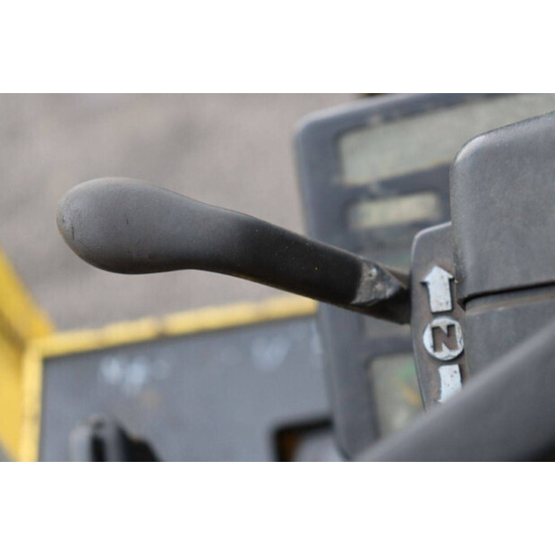 2003 هايستر H3.00XM-44212571