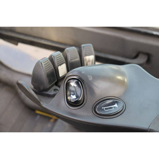 2016 هايستر H7.0FT-44212694