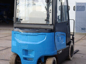 2021-doosan-b25x-7-44212728