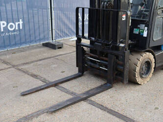 2021-doosan-b25x-7-44212733