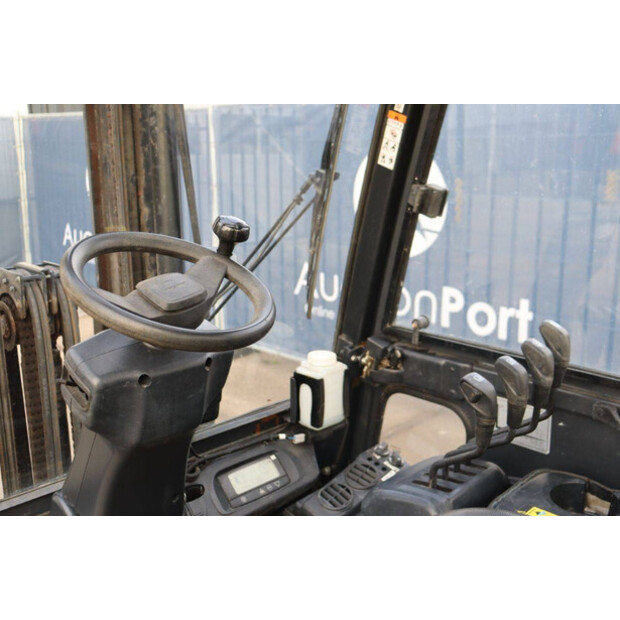 2021 دووسان B25X-7-44212749