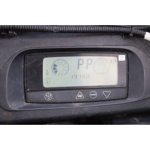 2021 دووسان B25X-7-44212755