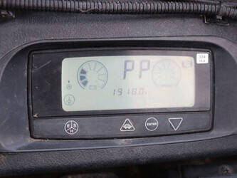 2021-doosan-b25x-7-44212755