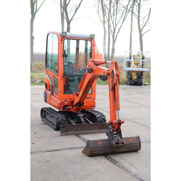 2017 كوبوتا KX016-4-44212831