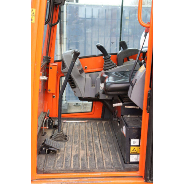 2017 كوبوتا KX016-4-44212852