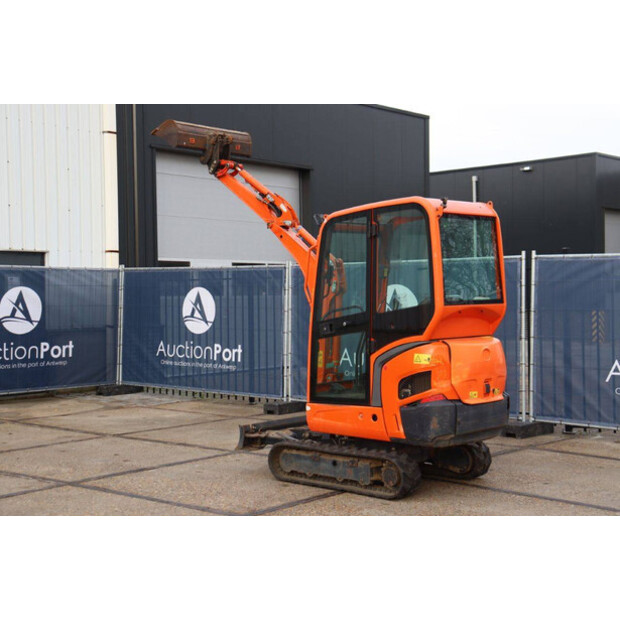 2017 كوبوتا KX016-4-44212865