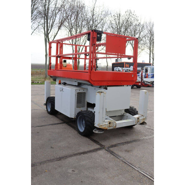 2013 Genie GS-2669-44212880