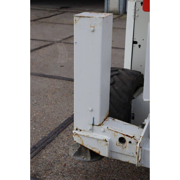 2013 Genie GS-2669-44212896