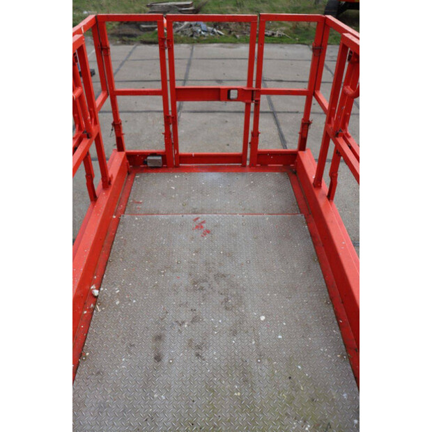 2013 Genie GS-2669-44212904